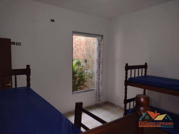 Imagem Casa com 4 Quartos à Venda, 151 m² em Centro - Caraguatatuba