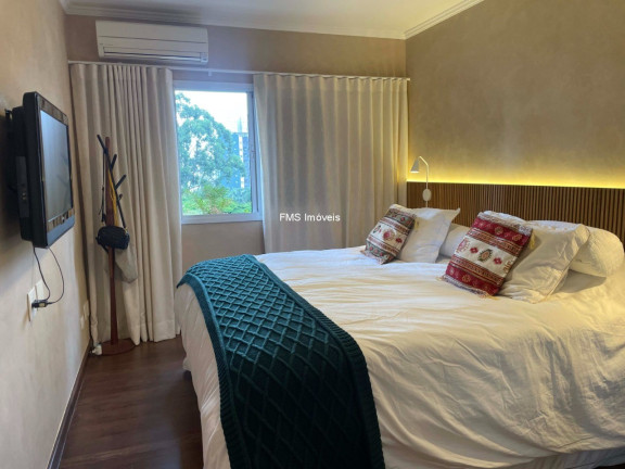 Imagem Imóvel com 3 Quartos à Venda, 110 m² em Campo Belo - São Paulo Imagem Imóvel com 3 Quartos à Venda, 110 m² em Campo Belo - São Paulo