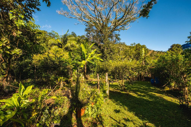 Imagem Terreno à Venda, 1.996 m² em Vargem Do Bom Jesus - Florianópolis Imagem Terreno à Venda, 1.996 m² em Vargem Do Bom Jesus - Florianópolis