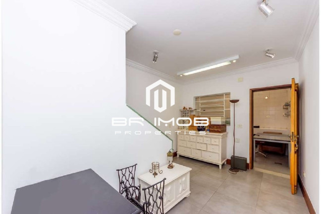 Imagem Casa com 2 Quartos à Venda, 93 m² em Vila Madalena - São Paulo Imagem Casa com 2 Quartos à Venda, 93 m² em Vila Madalena - São Paulo