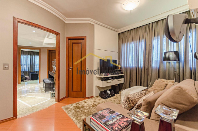 Imagem Apartamento com 3 Quartos à Venda, 150 m² em Cristo Rei - Curitiba Imagem Apartamento com 3 Quartos à Venda, 150 m² em Cristo Rei - Curitiba