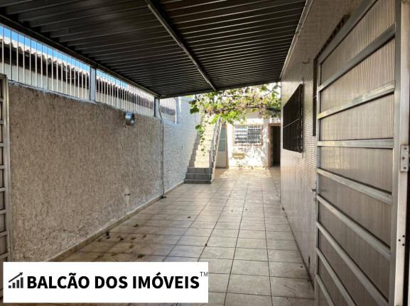 Imagem Casa com 4 Quartos à Venda, 300 m² em São Paulo Imagem Casa com 4 Quartos à Venda, 300 m² em São Paulo