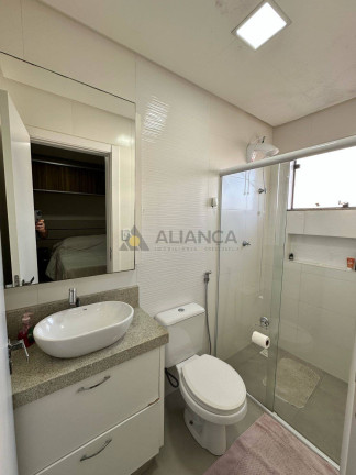 Imagem Apartamento com 2 Quartos à Venda, 65 m² em Gravatá - Navegantes