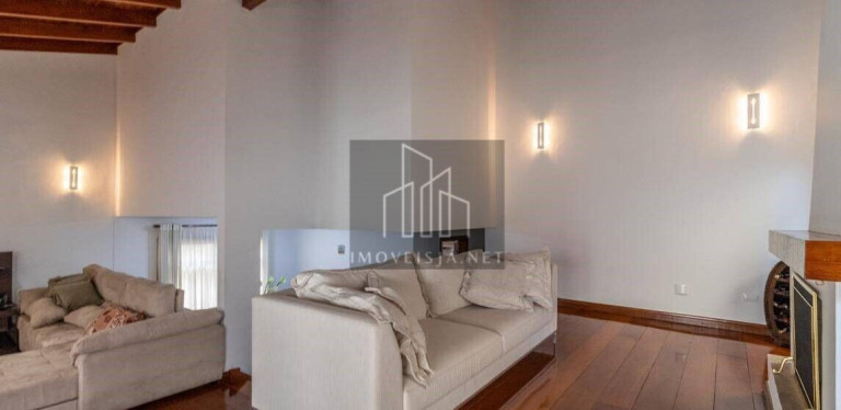 Imagem Casa com 4 Quartos à Venda, 319 m² em Alphaville - Santana De Parnaíba Imagem Casa com 4 Quartos à Venda, 319 m² em Alphaville - Santana De Parnaíba