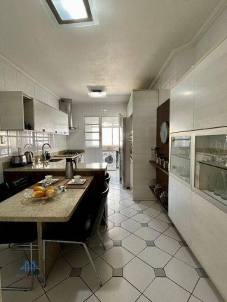 Imagem Apartamento com 4 Quartos à Venda, 151 m² em Centro - Florianópolis Imagem Apartamento com 4 Quartos à Venda, 151 m² em Centro - Florianópolis