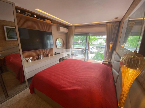 Imagem Casa com 5 Quartos à Venda, 440 m² em Maresias - São Sebastião Imagem Casa com 5 Quartos à Venda, 440 m² em Maresias - São Sebastião