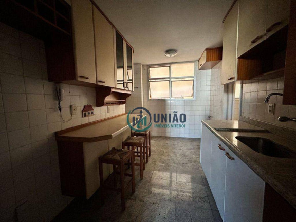Imagem Apartamento com 3 Quartos à Venda, 130 m² em Icaraí - Niterói