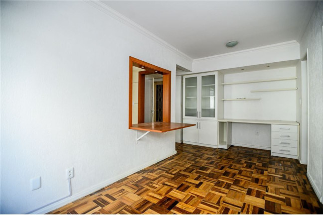 Imagem Imóvel com 1 Quarto à Venda, em Jardim Lindóia - Porto Alegre Imagem Imóvel com 1 Quarto à Venda, em Jardim Lindóia - Porto Alegre