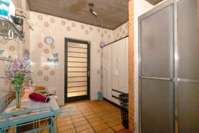 Imagem Casa com 3 Quartos à Venda, em Cidade Baixa - Porto Alegre Imagem Casa com 3 Quartos à Venda, em Cidade Baixa - Porto Alegre