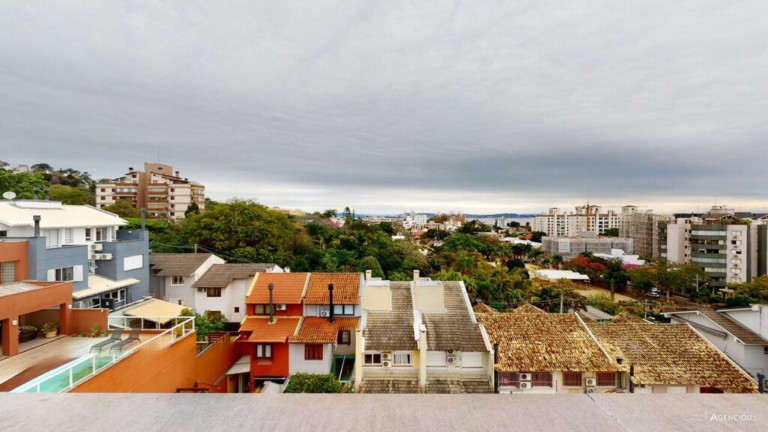 Imagem Imóvel com 2 Quartos à Venda, 166 m² em Tristeza - Porto Alegre Imagem Imóvel com 2 Quartos à Venda, 166 m² em Tristeza - Porto Alegre