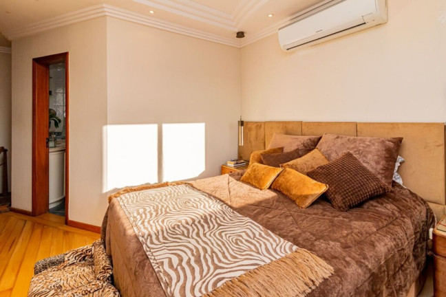 Imagem Cobertura com 3 Quartos à Venda, 278 m² em Jardim Itu - Porto Alegre Imagem Cobertura com 3 Quartos à Venda, 278 m² em Jardim Itu - Porto Alegre
