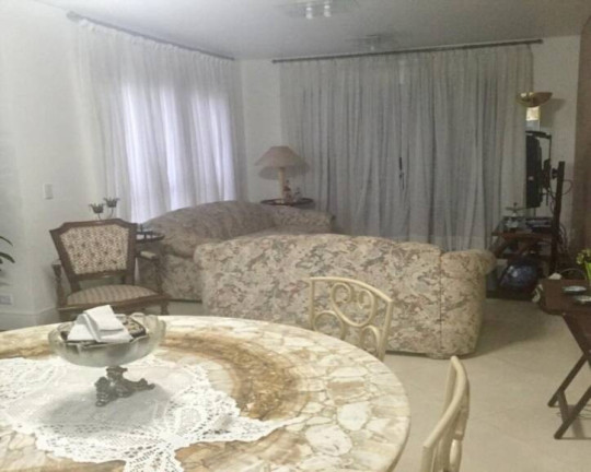 Imagem Casa com 3 Quartos à Venda, 220 m² em Tamboré - Santana De Parnaíba Imagem Casa com 3 Quartos à Venda, 220 m² em Tamboré - Santana De Parnaíba