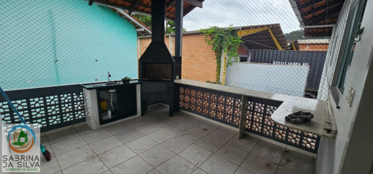 Imagem Casa com 3 Quartos para Alugar, 200 m² em Itoupavazinha - Blumenau Imagem Casa com 3 Quartos para Alugar, 200 m² em Itoupavazinha - Blumenau