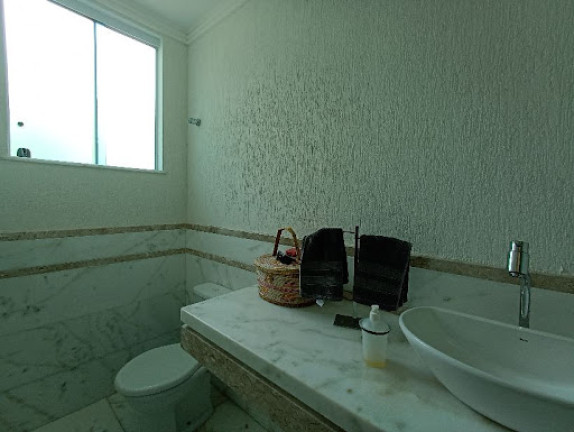 Imagem Casa com 3 Quartos à Venda, 240 m² em Busca Vida - Camaçari Imagem Casa com 3 Quartos à Venda, 240 m² em Busca Vida - Camaçari