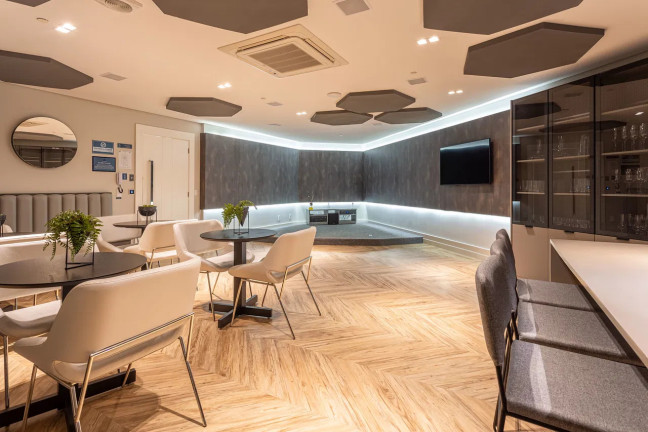 Imagem Apartamento com 3 Quartos à Venda, 164 m² em Pioneiros - Balneário Camboriú Imagem Apartamento com 3 Quartos à Venda, 164 m² em Pioneiros - Balneário Camboriú