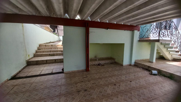 Imagem Casa com 3 Quartos à Venda, 158 m² em Parque Erasmo Assunção - Santo André