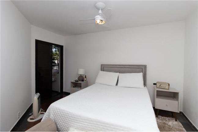 Imagem Apartamento com 3 Quartos à Venda, 143 m² em Moema - São Paulo Imagem Apartamento com 3 Quartos à Venda, 143 m² em Moema - São Paulo