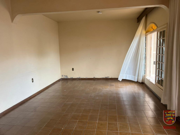 Imagem Casa com 4 Quartos à Venda, 280 m² em Balneário - Florianópolis Imagem Casa com 4 Quartos à Venda, 280 m² em Balneário - Florianópolis