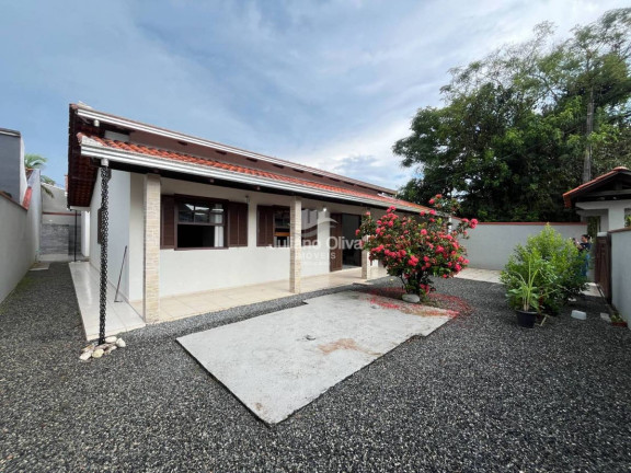 Casa à Venda, 129 m² em Barra Do Sai - Itapoá