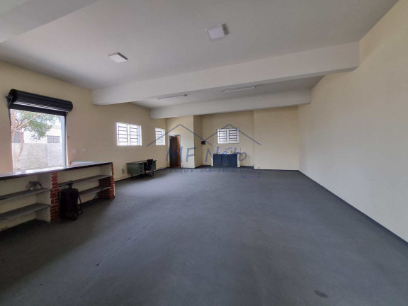 Imagem Imóvel Comercial à Venda ou Locação, 740 m² em Vila Santa Terezinha - Pirassununga Imagem Imóvel Comercial à Venda ou Locação, 740 m² em Vila Santa Terezinha - Pirassununga