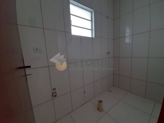 Imagem Casa com 2 Quartos à Venda, 50 m²