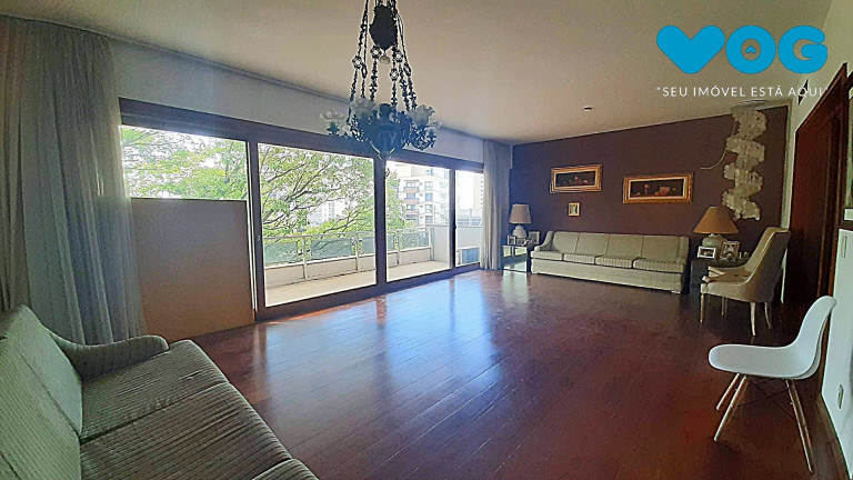 Imagem Imóvel com 3 Quartos à Venda, 257 m² em Petrópolis - Porto Alegre