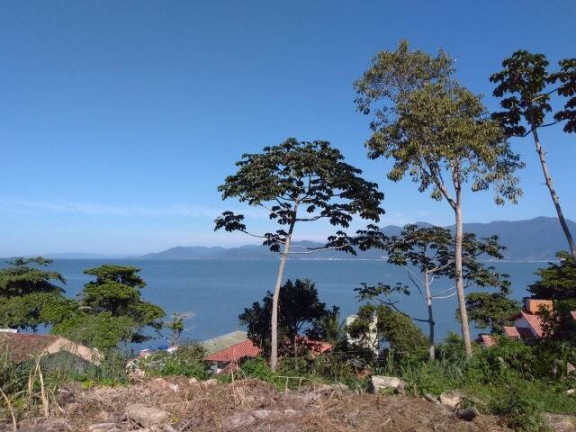 Imagem Terreno à Venda, 403 m² em Tapera - Florianópolis Imagem Terreno à Venda, 403 m² em Tapera - Florianópolis