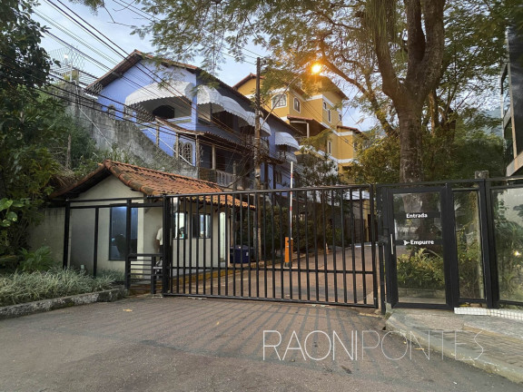 Imagem Casa com 4 Quartos à Venda, 450 m² em Charitas Imagem Casa com 4 Quartos à Venda, 450 m² em Charitas