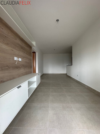 Imagem Imóvel com 2 Quartos à Venda, 71 m² em Guilhermina - Praia Grande Imagem Imóvel com 2 Quartos à Venda, 71 m² em Guilhermina - Praia Grande
