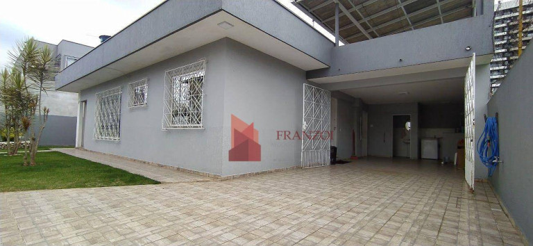 Imagem Casa com 2 Quartos à Venda, 147 m² em Centro - Itajaí Imagem Casa com 2 Quartos à Venda, 147 m² em Centro - Itajaí