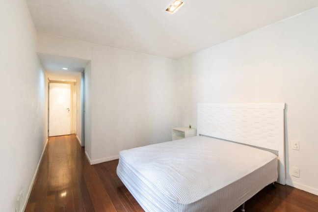 Imagem Apartamento com 3 Quartos à Venda,  em Leblon - Rio De Janeiro