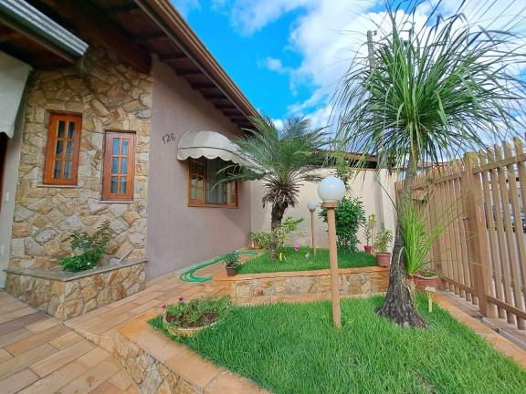 Casa com 3 Quartos à Venda, 190 m² em Santo Antônio - Louveira