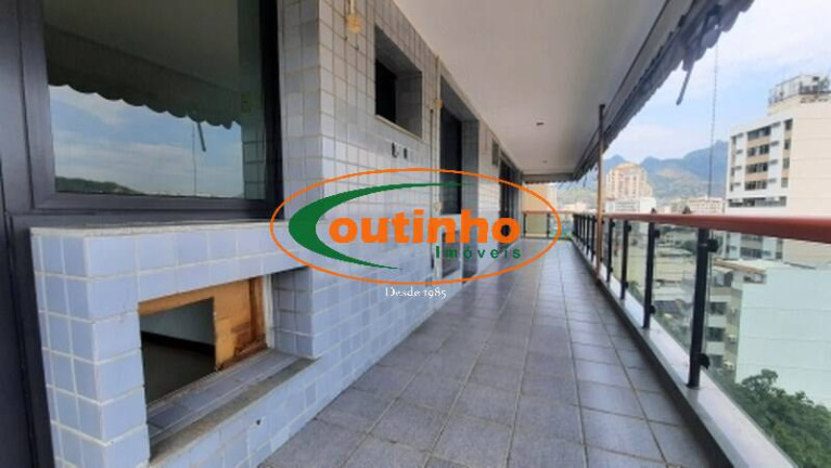 Imagem Apartamento com 4 Quartos à Venda, 199 m² em Tijuca - Rio De Janeiro Imagem Apartamento com 4 Quartos à Venda, 199 m² em Tijuca - Rio De Janeiro