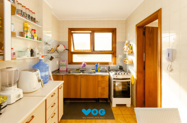 Imagem Imóvel com 3 Quartos à Venda, 127 m² em Petrópolis - Porto Alegre Imagem Imóvel com 3 Quartos à Venda, 127 m² em Petrópolis - Porto Alegre