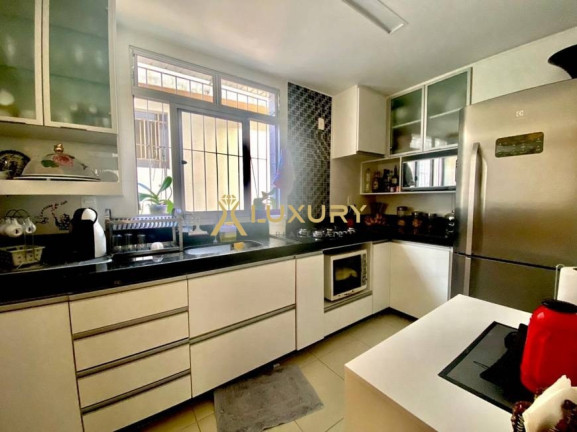 Imagem Imóvel com 3 Quartos à Venda, 100 m² em Calafate - Belo Horizonte Imagem Imóvel com 3 Quartos à Venda, 100 m² em Calafate - Belo Horizonte