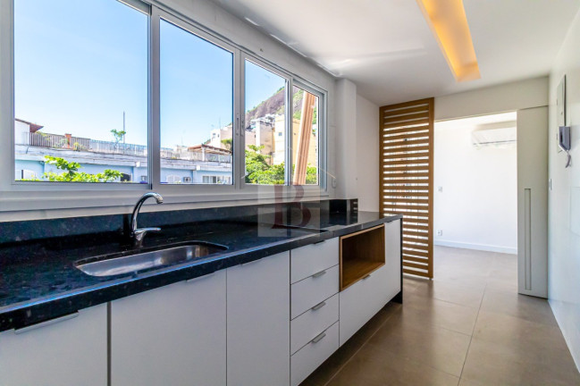 Imagem Cobertura com 3 Quartos à Venda, 237 m² em Copacabana - Rio De Janeiro