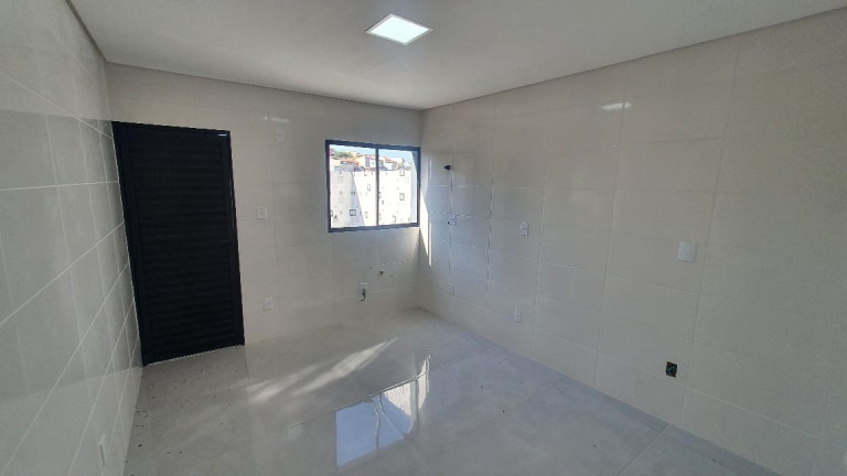 Imagem Sobrado com 2 Quartos à Venda, 130 m² em Parque Jaçatuba - Santo André