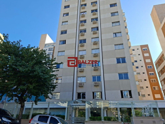 Imagem Apartamento com 2 Quartos à Venda, 77 m² em Centro - Florianópolis Imagem Apartamento com 2 Quartos à Venda, 77 m² em Centro - Florianópolis