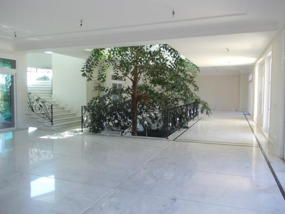 Imagem Casa com 7 Quartos à Venda, 2.300 m² em Tambore 02 - Alphaville