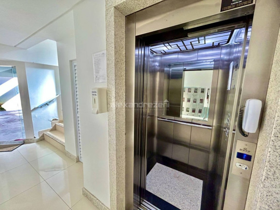 Imagem Apartamento com 3 Quartos à Venda, 94 m² em Bombas - Bombinhas Imagem Apartamento com 3 Quartos à Venda, 94 m² em Bombas - Bombinhas