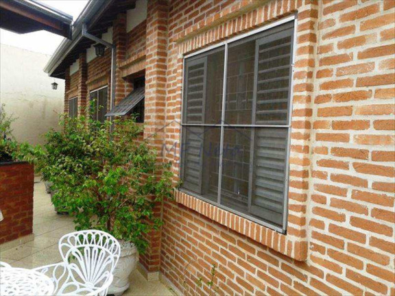 Imagem Casa com 3 Quartos à Venda, 159 m² em Jardim Carlos Gomes - Pirassununga Imagem Casa com 3 Quartos à Venda, 159 m² em Jardim Carlos Gomes - Pirassununga