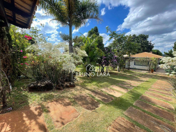 Imagem Casa com 6 Quartos à Venda, 250 m² em Vivendas Santa Mônica - Igarapé Imagem Casa com 6 Quartos à Venda, 250 m² em Vivendas Santa Mônica - Igarapé