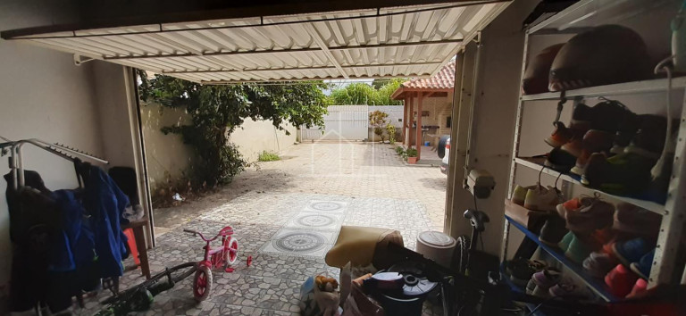 Imagem Casa com 3 Quartos à Venda, 200 m² em São João Do Rio Vermelho - Florianópolis Imagem Casa com 3 Quartos à Venda, 200 m² em São João Do Rio Vermelho - Florianópolis