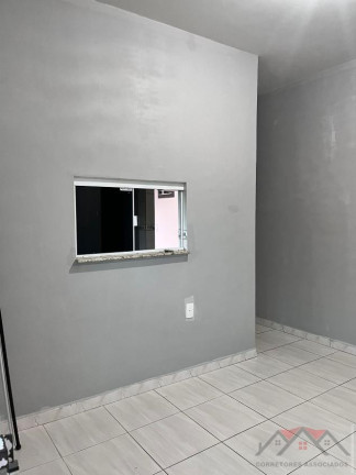 Imagem Casa com 3 Quartos à Venda, 469 m² em São Marcos - Joinville
