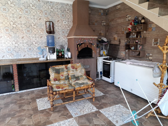 Imagem Casa com 2 Quartos à Venda, 180 m² em Residencial Mombaça - Pindamonhangaba Imagem Casa com 2 Quartos à Venda, 180 m² em Residencial Mombaça - Pindamonhangaba