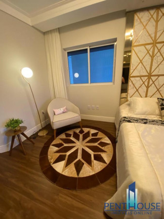 Imagem Apartamento com 3 Quartos à Venda, 206 m² em Centro - Balneário Camboriú