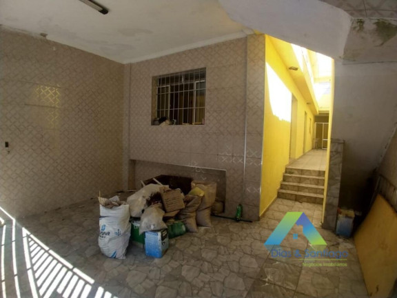 Sobrado com 4 Quartos à Venda, 214 m² em Jardim Alzira Franco - Santo André