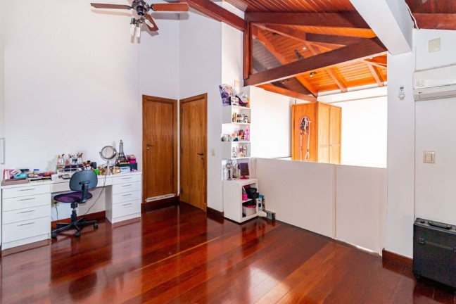 Imagem Cobertura com 4 Quartos à Venda, 396 m² em Jardim Lindóia - Porto Alegre Imagem Cobertura com 4 Quartos à Venda, 396 m² em Jardim Lindóia - Porto Alegre