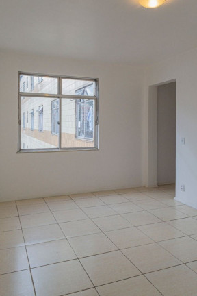Imagem Imóvel com 2 Quartos à Venda, 40 m² em Várzea - Teresópolis Imagem Imóvel com 2 Quartos à Venda, 40 m² em Várzea - Teresópolis
