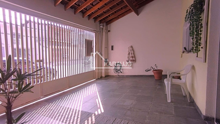 Sobrado com 3 Quartos à Venda, 162 m² em Vila Haro - Sorocaba